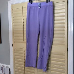 FIGS Women's Lavender Dew Livingston™ - Basic Scrub Pants in size Large